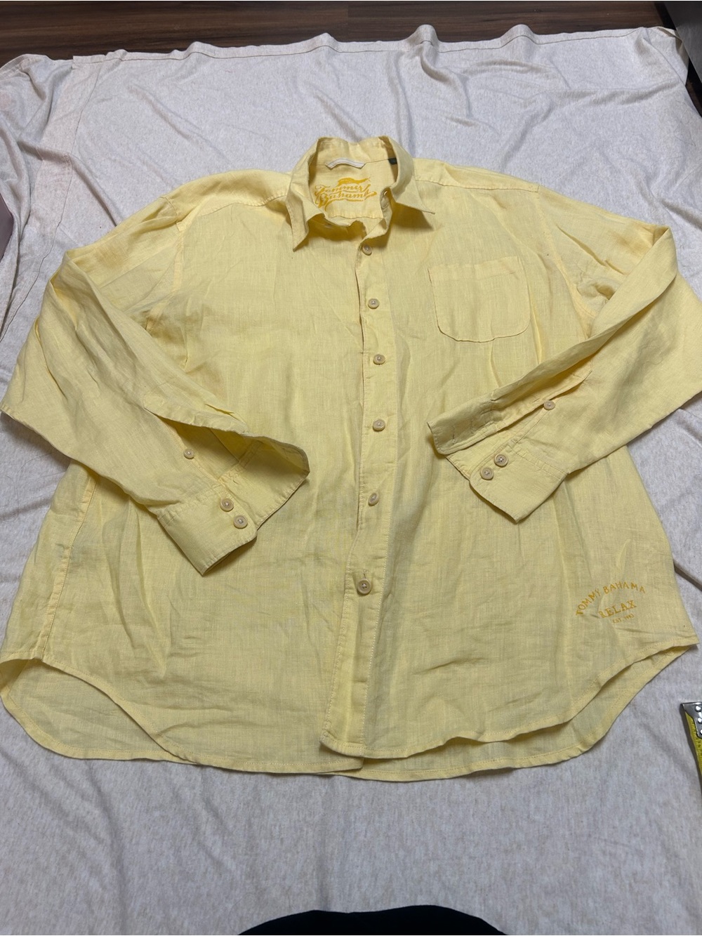 Vintage Y2K Tommy Bahama Relax 100% Linen Butter Yellow Button Down Shirt